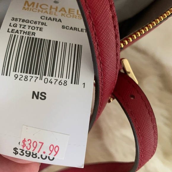 MICHAEL KORS TOTE & WRISTLET. SCARLET. NWT… - Picture 13 of 16